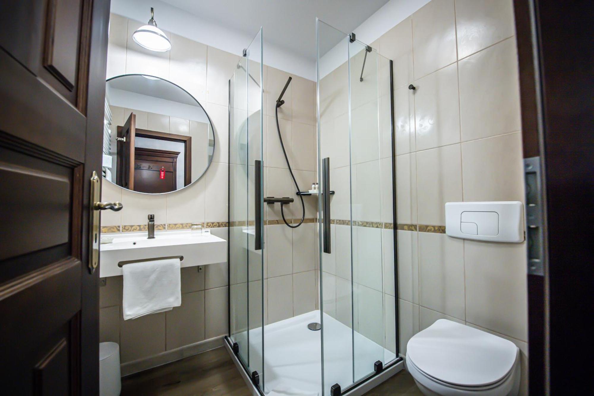 Pensiunea Nora Prestige Hotel 4*