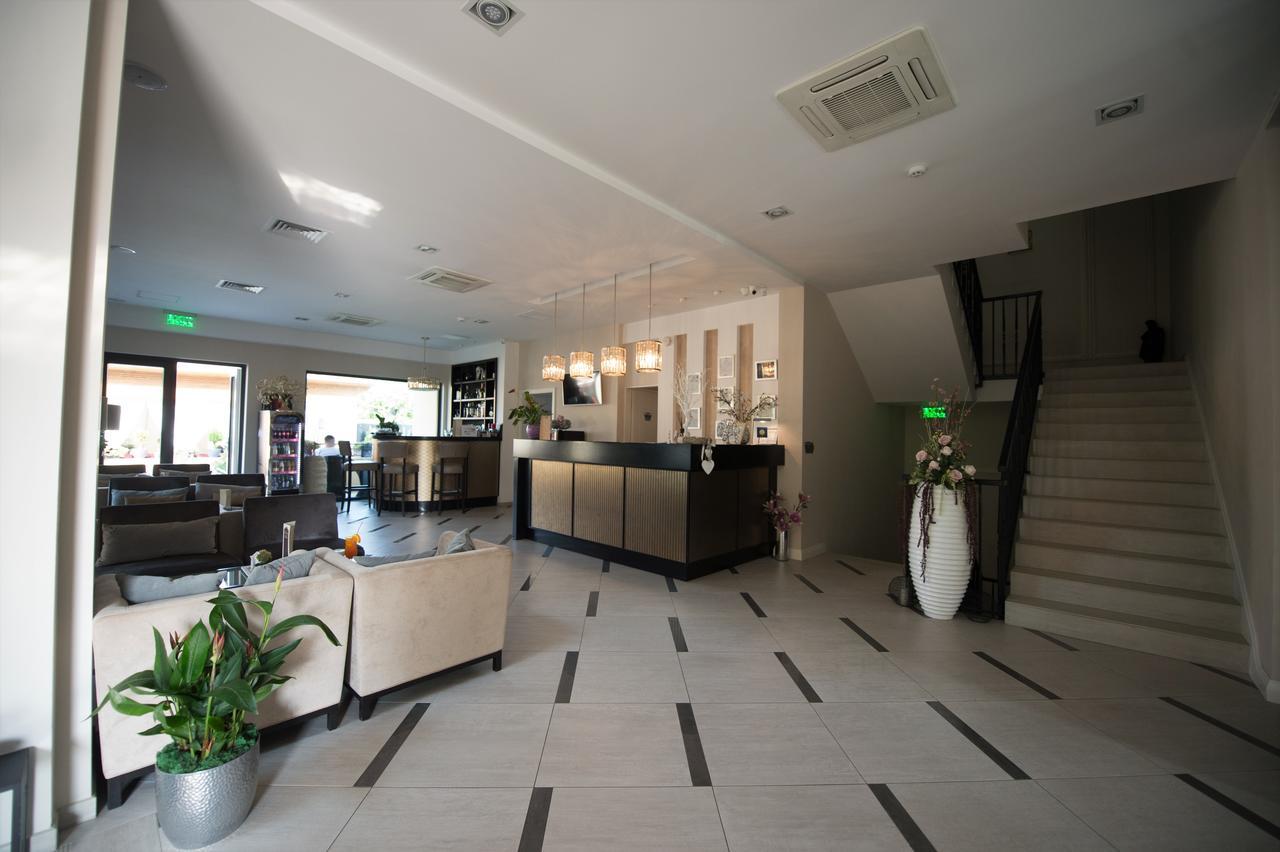 Pensiunea Nora Prestige&prestige Art Hotel 4*