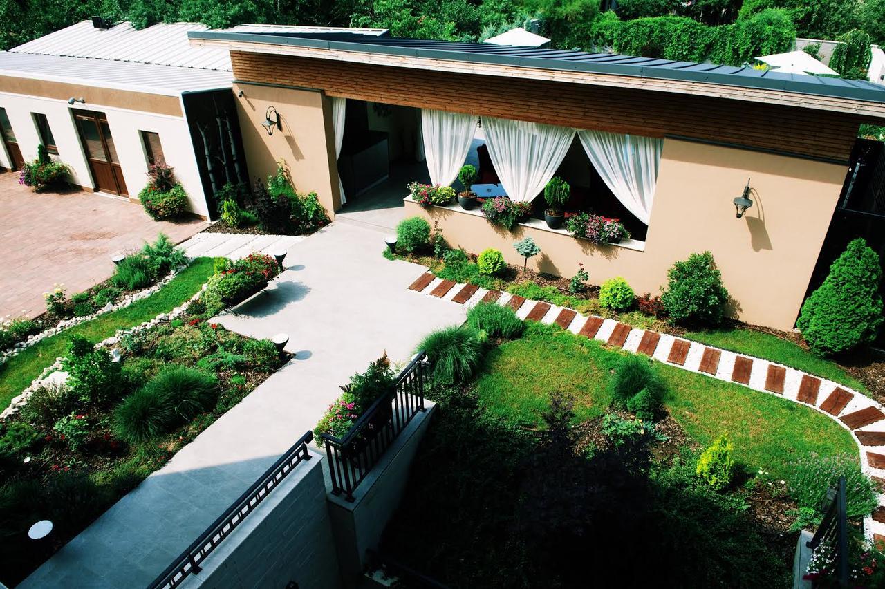 Pensiunea Nora Prestige&prestige Art Hotel